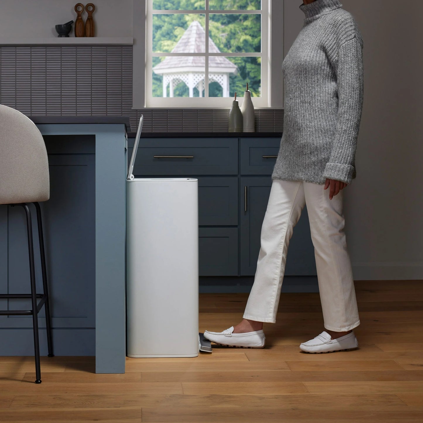 Kohler 47L Step Trash Can