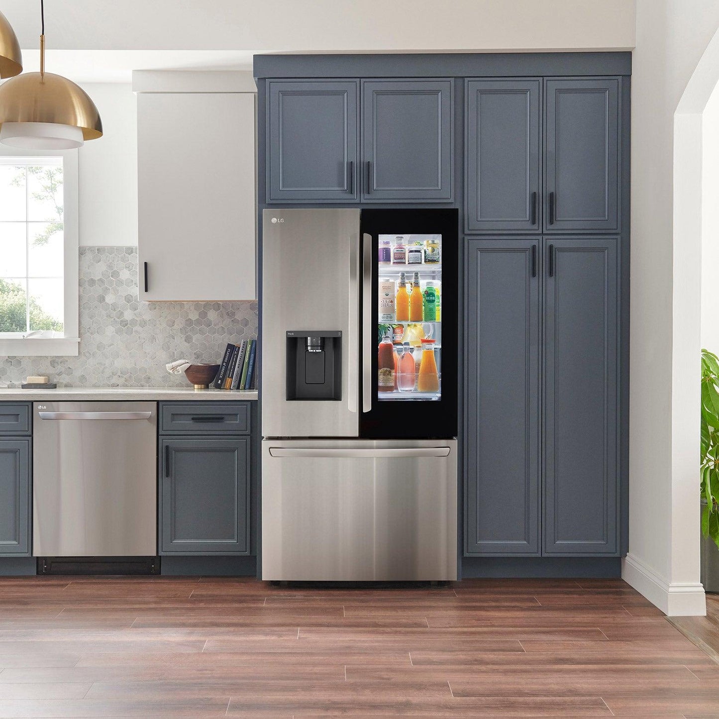LG 26 cu. ft. Smart InstaView Counter-Depth MAX French Door Refrigerator