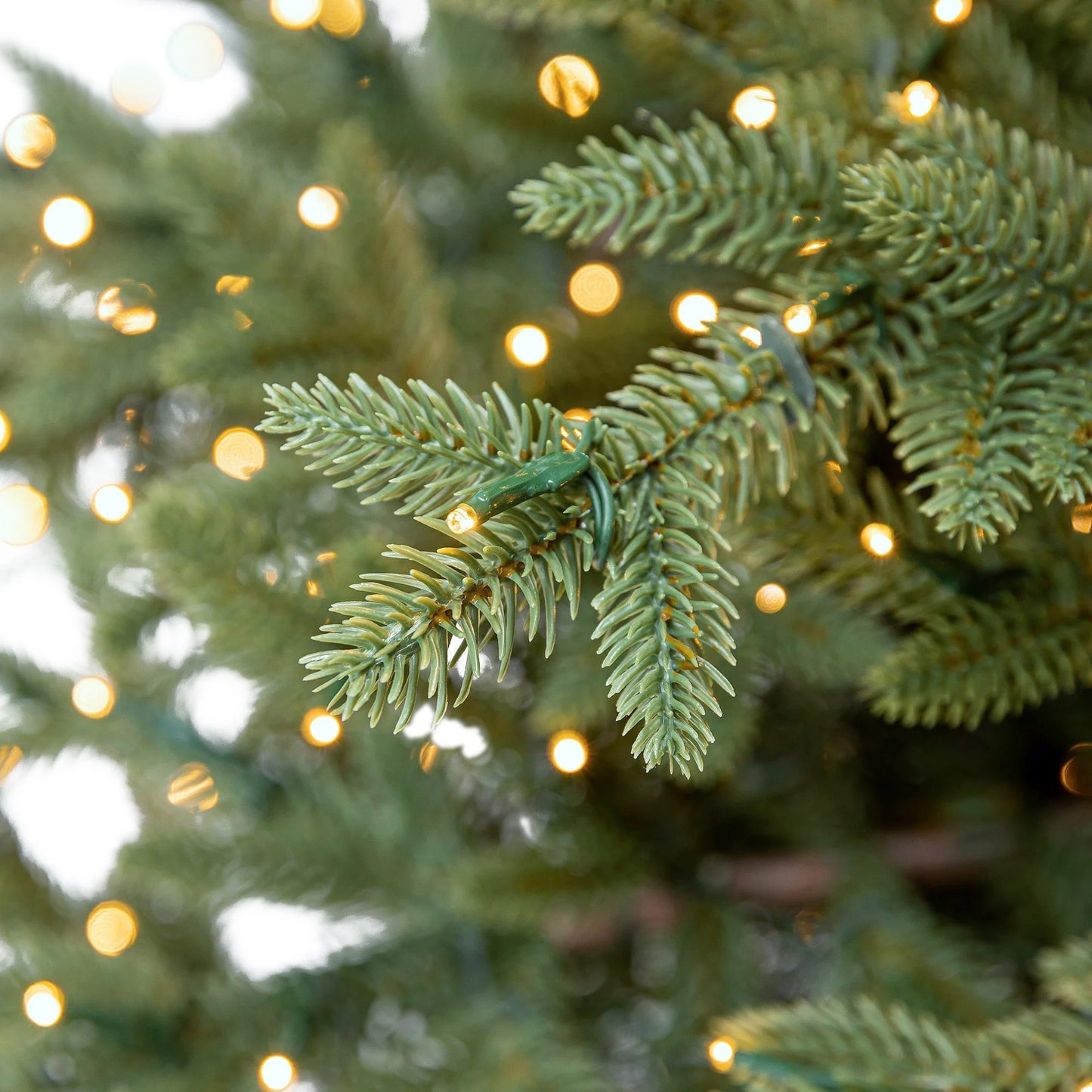 7,5ft Pre-Lit Artificial LED Twinkle Christmas Tree, 1,850 Radiant Micro Dot LED lights with Twinkling effects